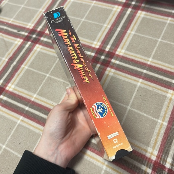 1996 The Adventures of Mary-Kate & Ashley Case of the U.S. Space Camp Mission 🚀 - Picture 4 of 8